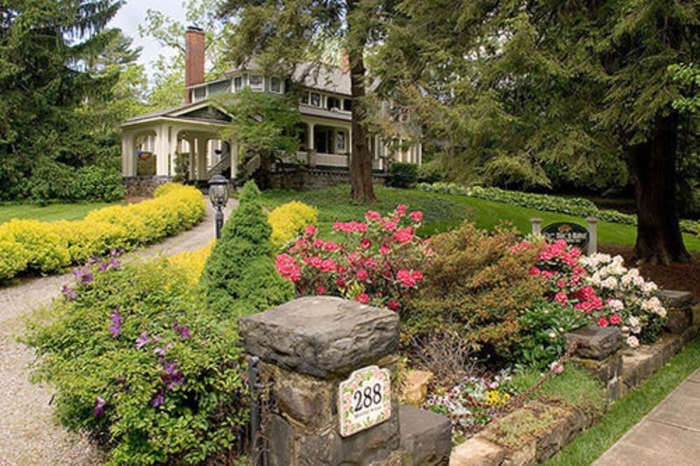 Black Walnut B&B Inn Asheville Exteriör bild